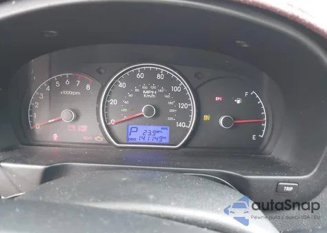 2010 Hyundai Elantra Se z USA, uszkodzony, nr VIN KMHDU4AD7AU017544